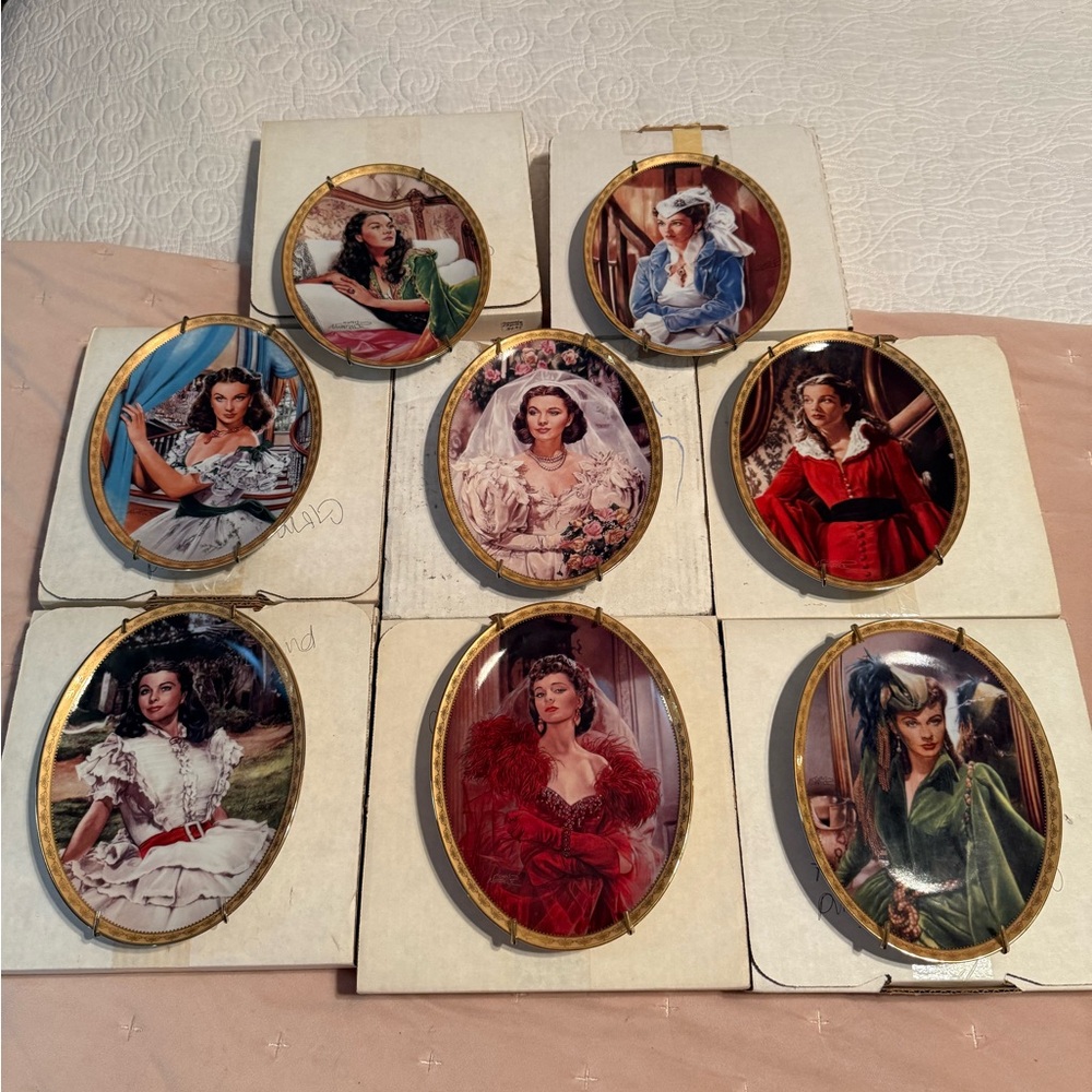 “Gone with the Wind: Cameo Memories”collection by Bradford Exchange - All 8
